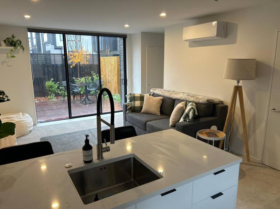Luxury 2 Bedroom Hideout Near Cbd,Merivale Mall 크라이스트처치 외부 사진
